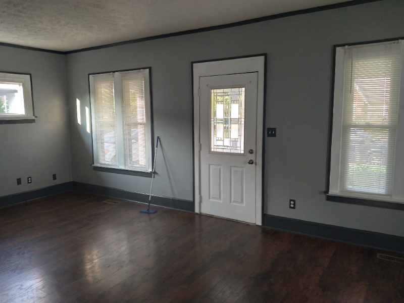 719 S Runnymeade Ave - Photo 2 of 25