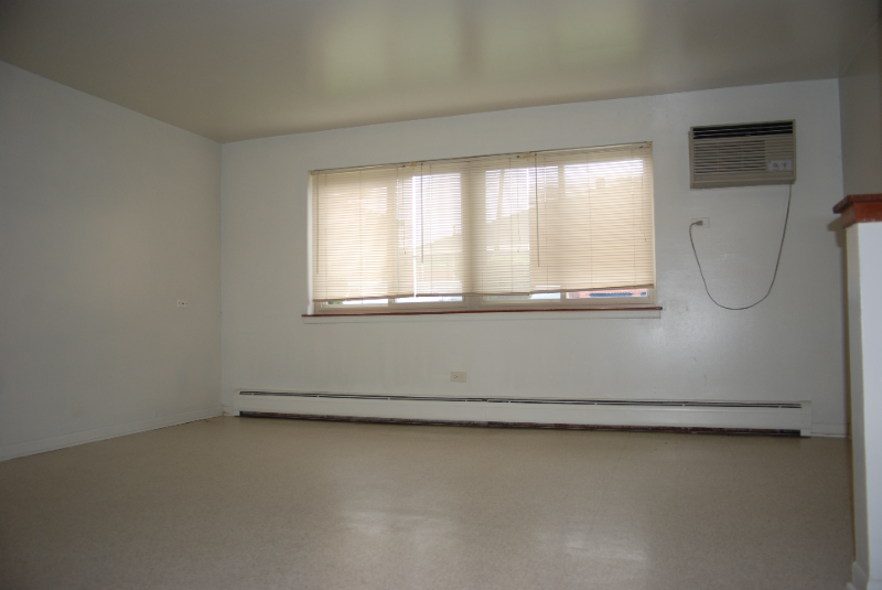 9219 Jill Ln #GW - Photo 3 of 11