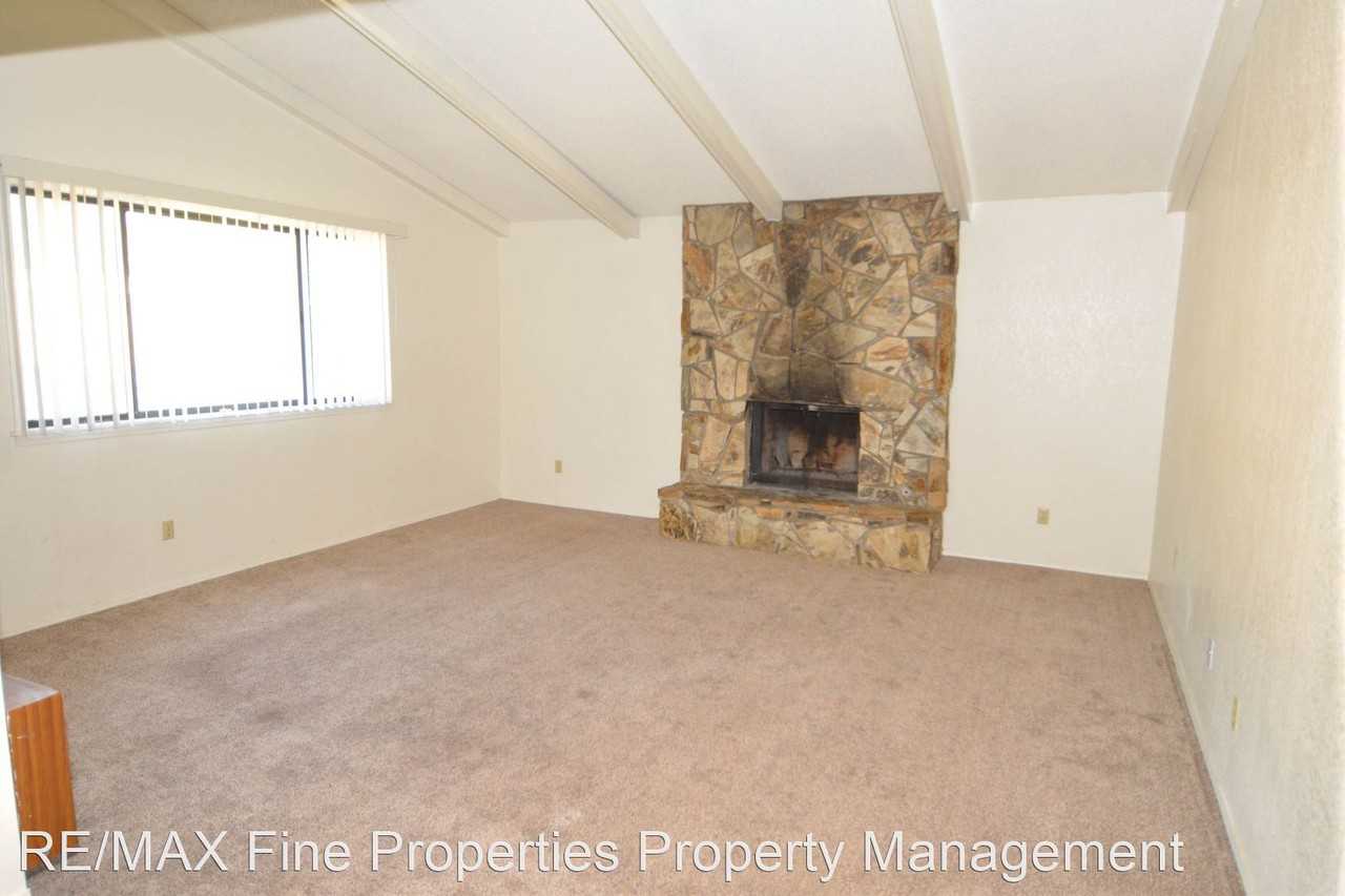 3910 E Coyote Ln - Photo 2 of 9