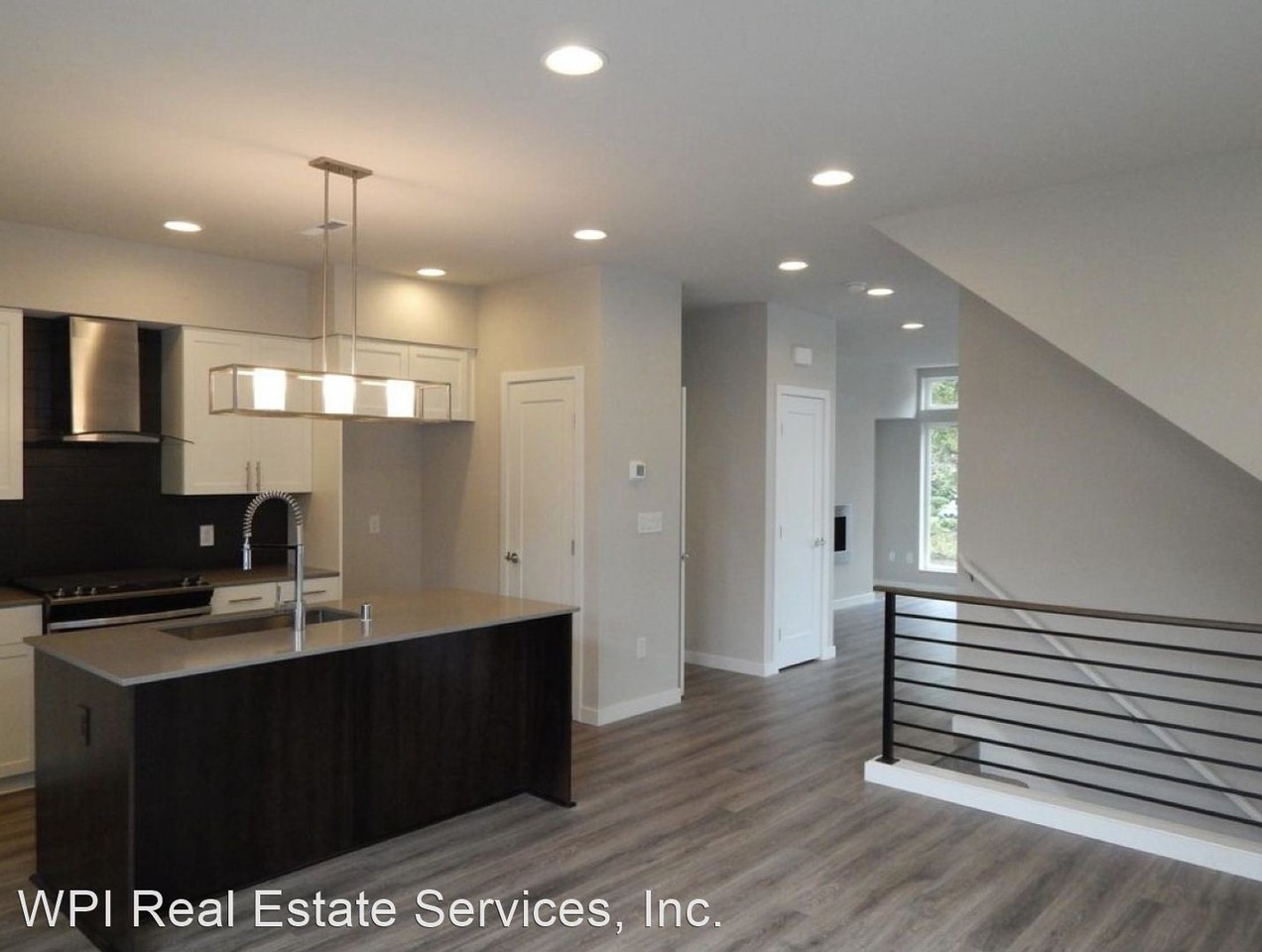 1520 139th Ct Ne - Photo 2 of 14