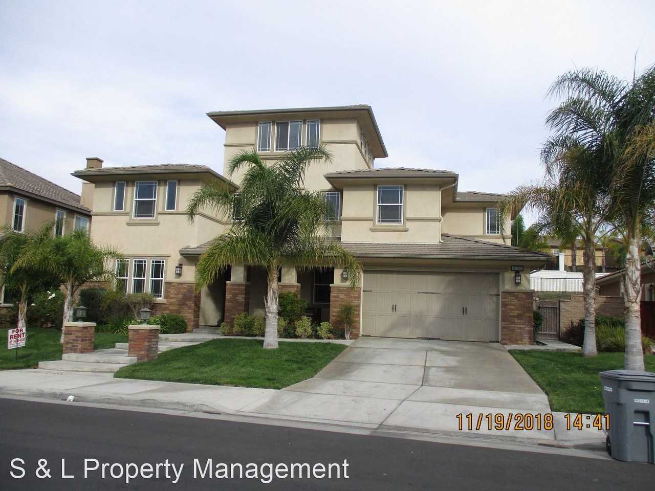 46380 Durango Dr - Photo 2 of 50