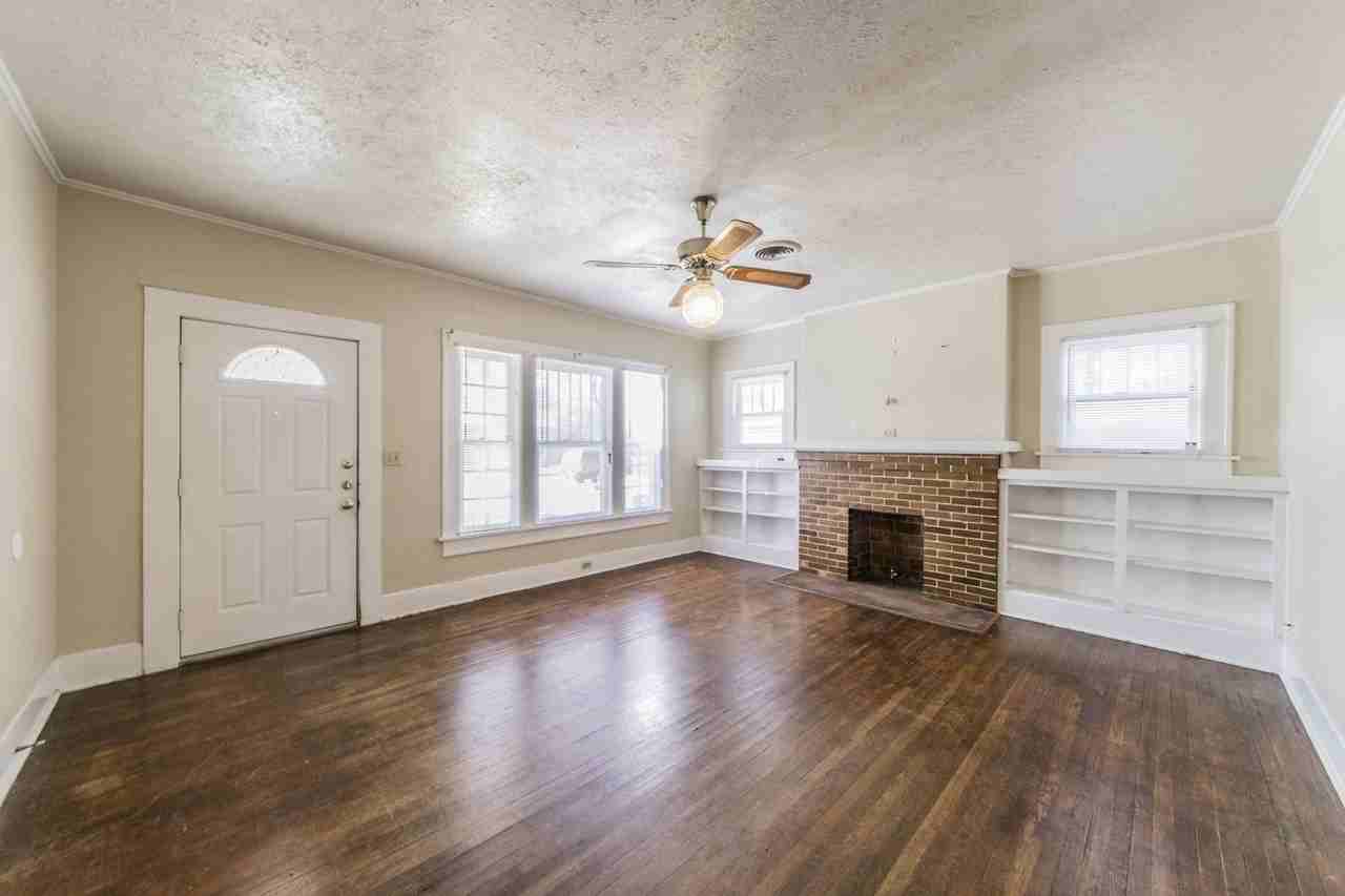 3700 Clarke Ave - Photo 2 of 9