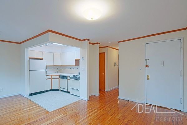 194 8th St 2L - Photo 2 of 10