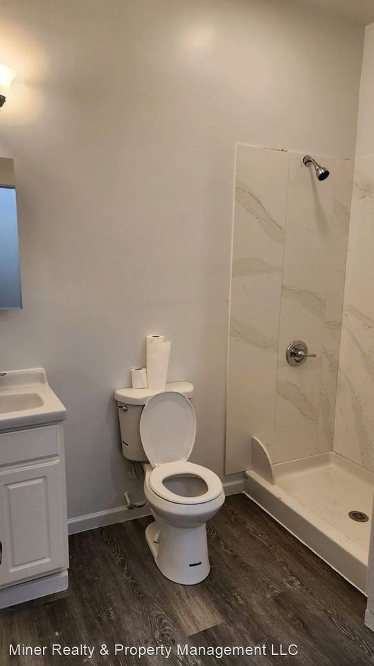 753 Bleecker St - Photo 3 of 4