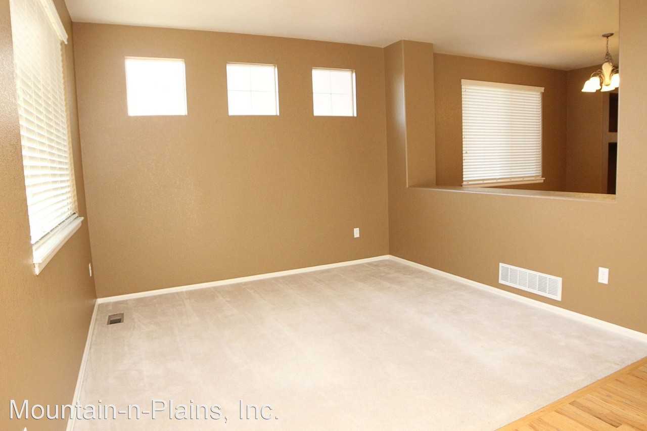 7551 Triangle Dr - Photo 2 of 19