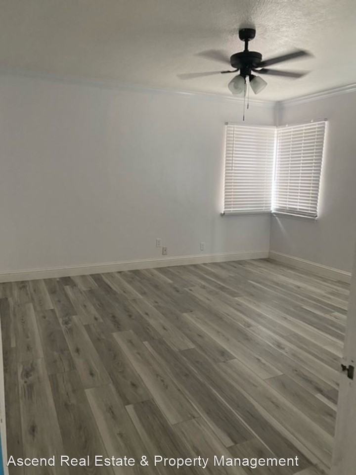 2125 Sacramento St - Photo 3 of 7