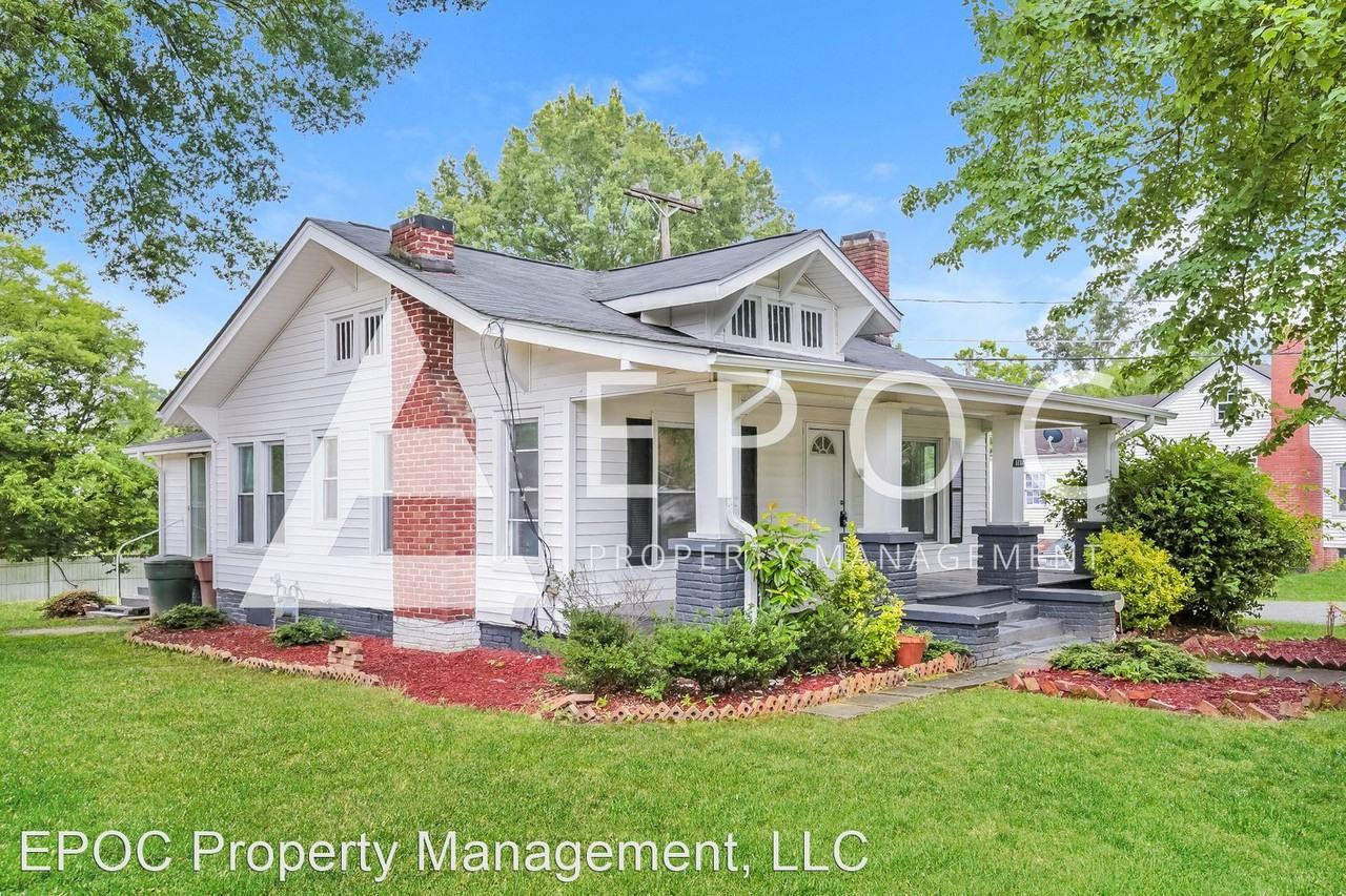 1100 Elwell Ave - Photo 2 of 15