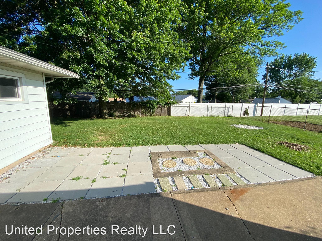 47 Ivory Rock Rd - Photo 3 of 10