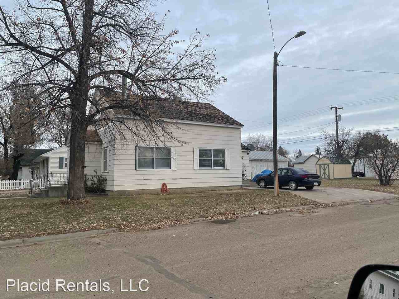 936 Indiana St - Photo 2 of 4