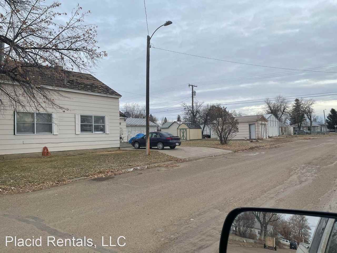 936 Indiana St - Photo 3 of 4