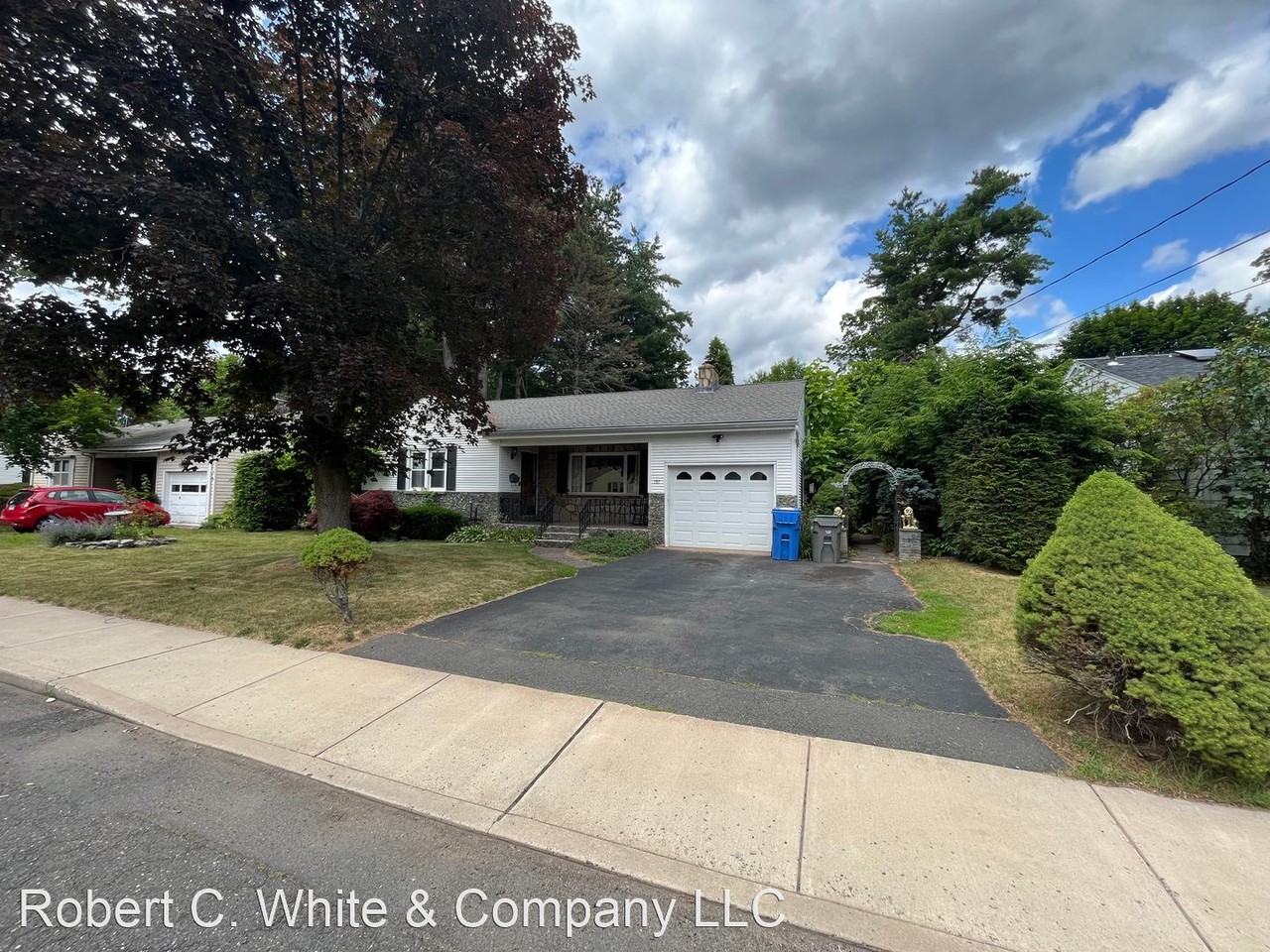 157 Lyness St - Photo 2 of 19