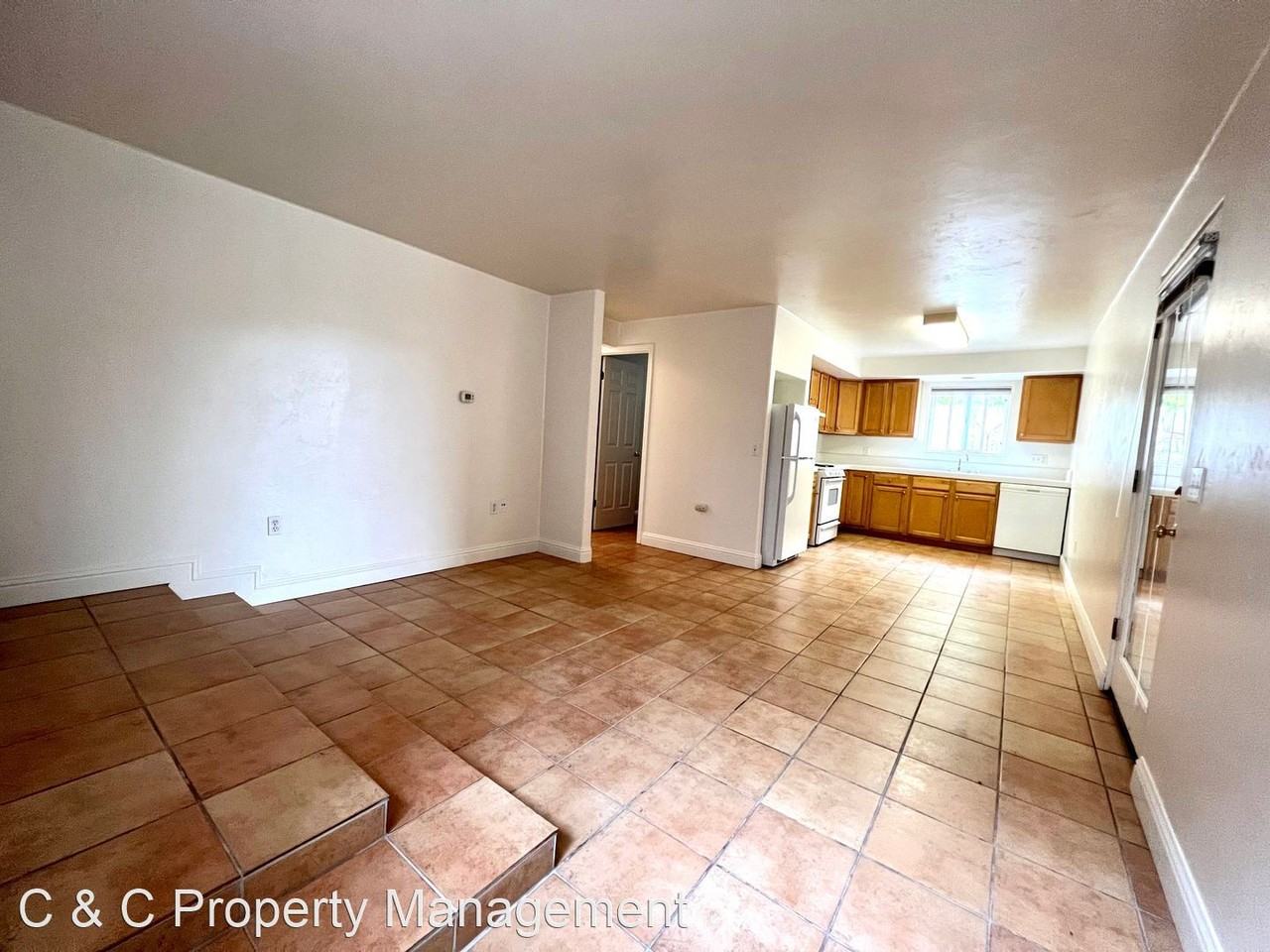 299 Monroe St - Photo 3 of 7