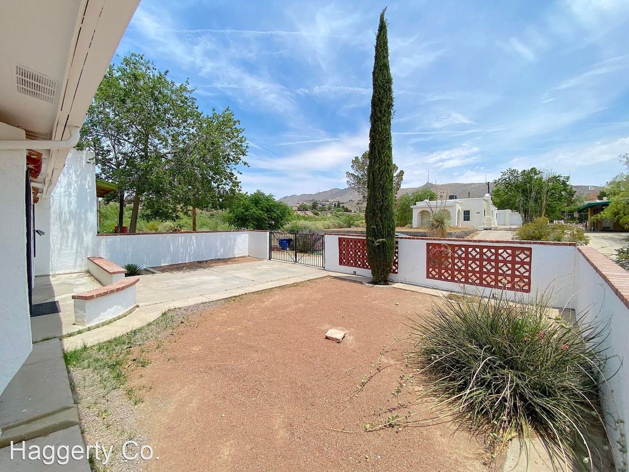 2409 N Florence St - Photo 2 of 23