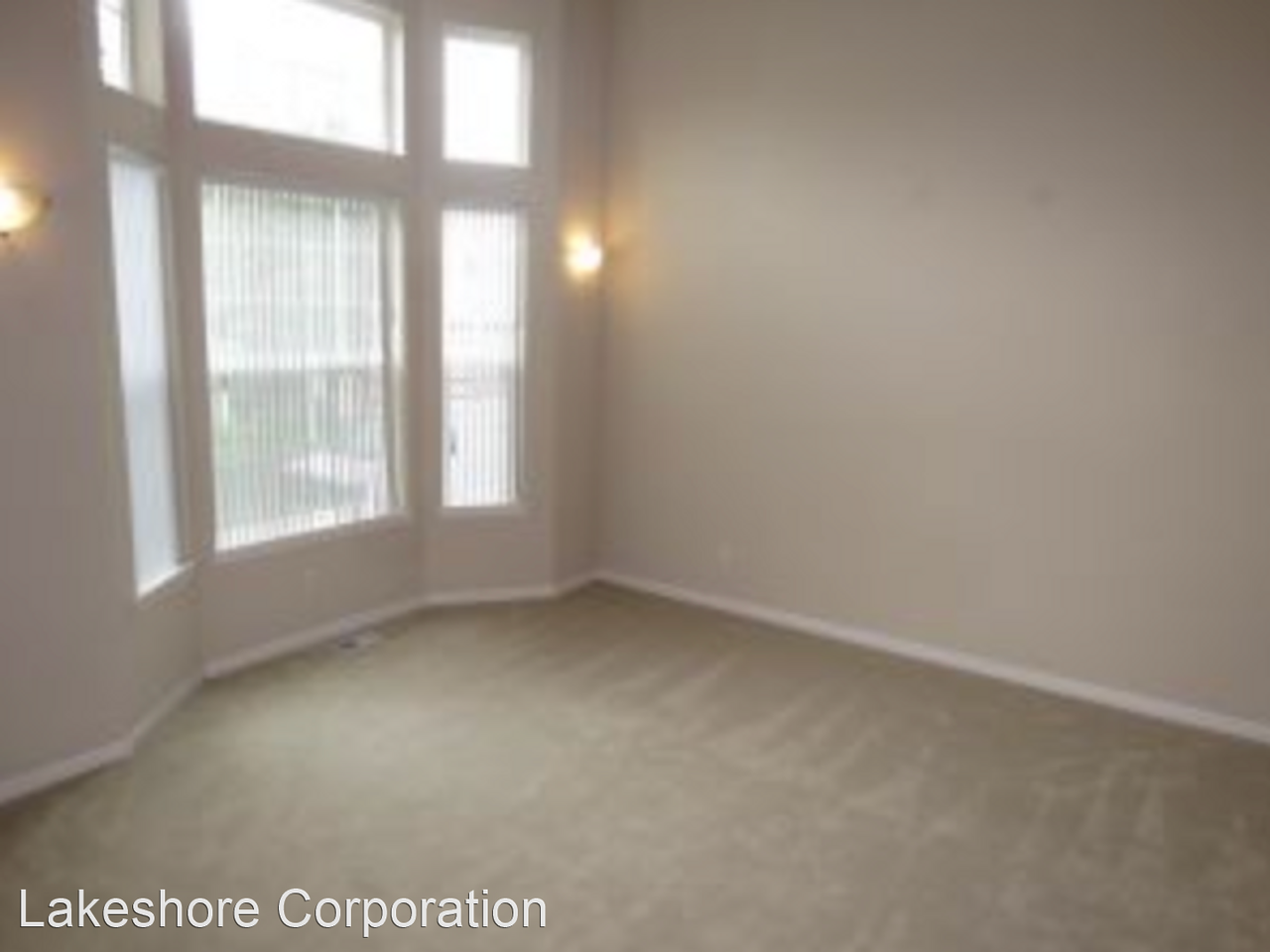 432 Shelton Pl Ne - Photo 2 of 17