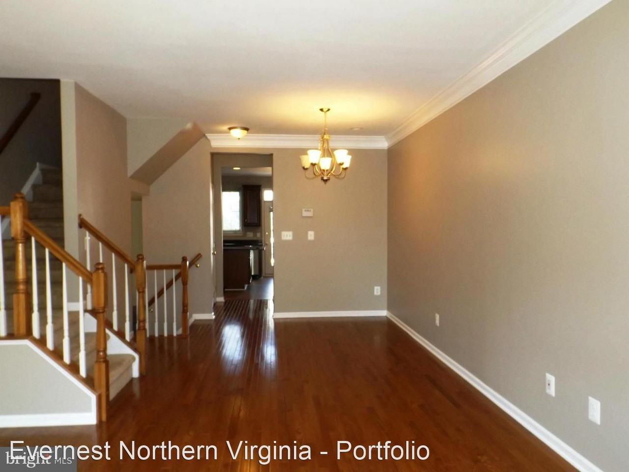 20415 Trails End Ter - Photo 3 of 18