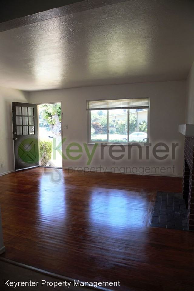 5121 Da Rosa Dr - Photo 2 of 10