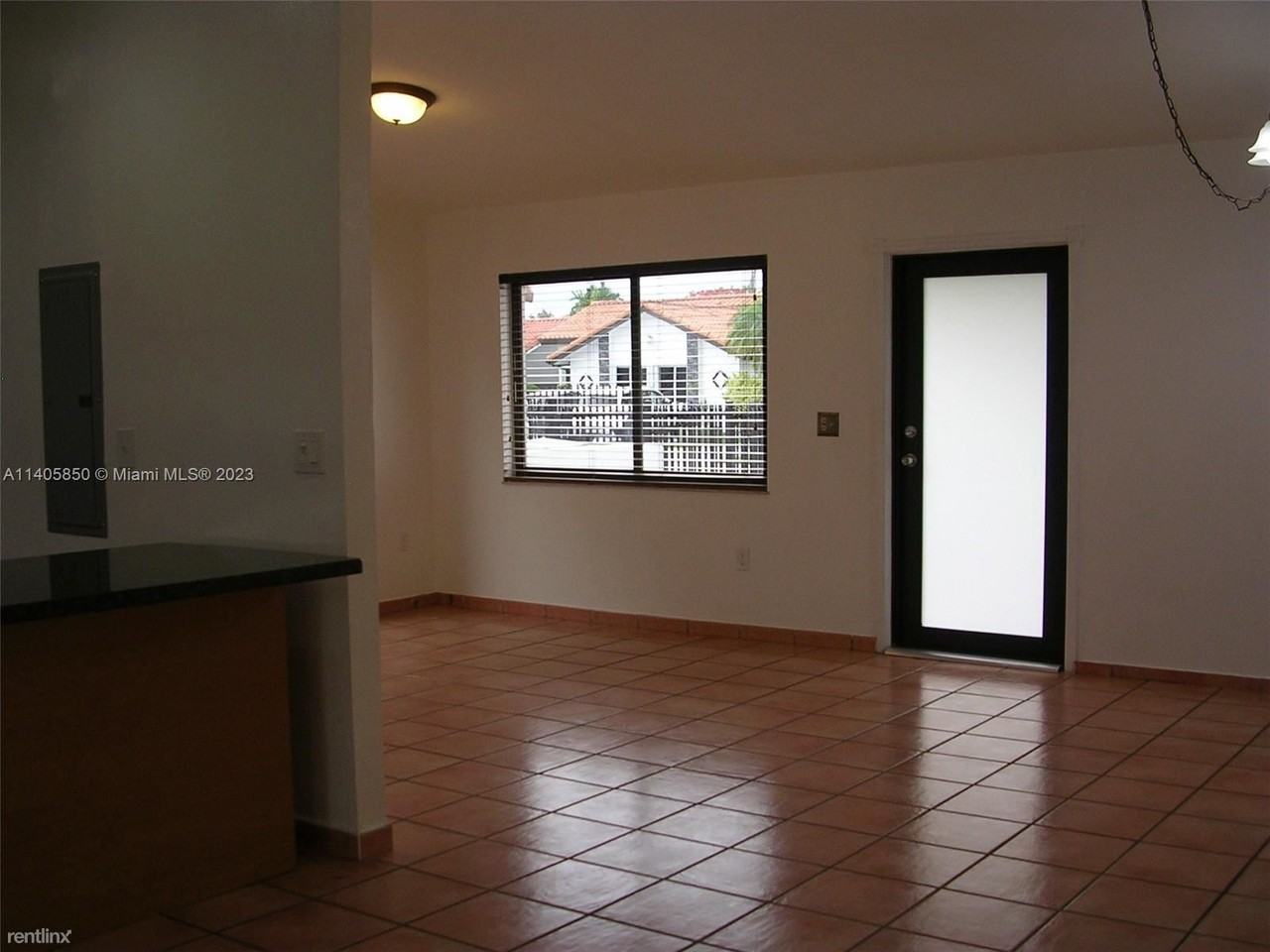 14765 Sw 82nd St - Photo 2 of 10