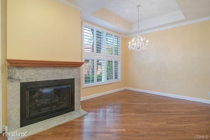 807 Muirfield Dr - Photo 2 of 10