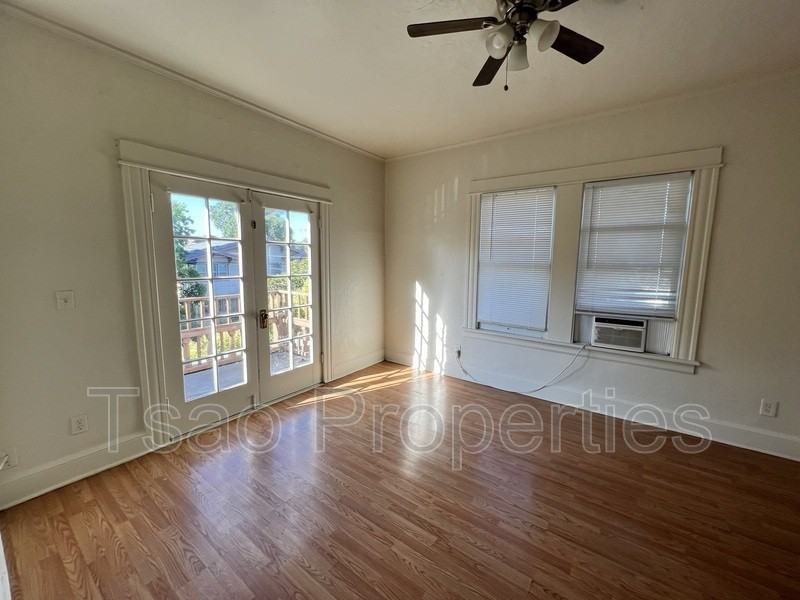 18 E Willow St - Photo 5 of 23