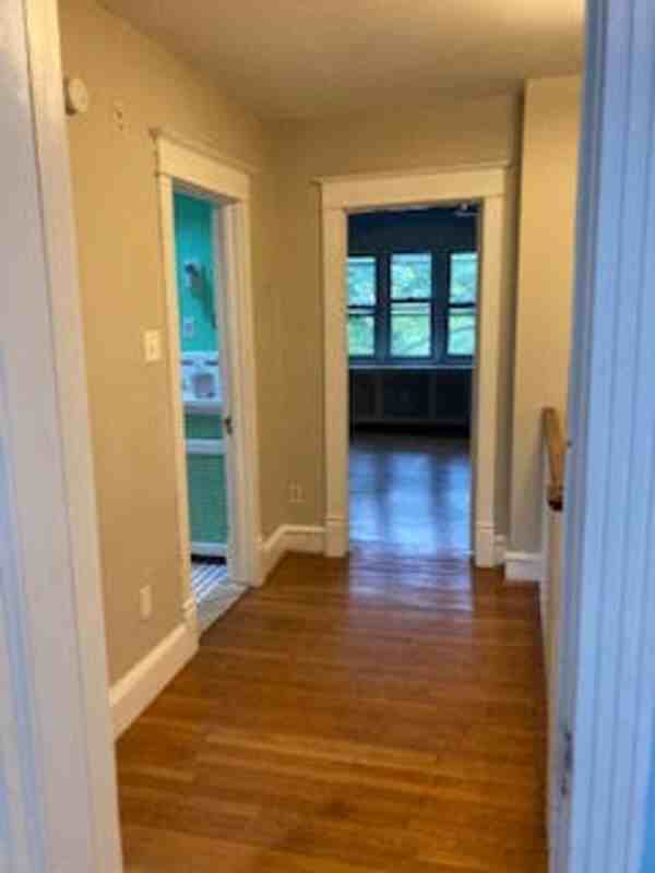 64 W Gowen Ave - Photo 3 of 12