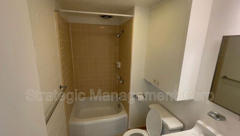 838 Lukepane Ave #304 - Photo 3 of 8