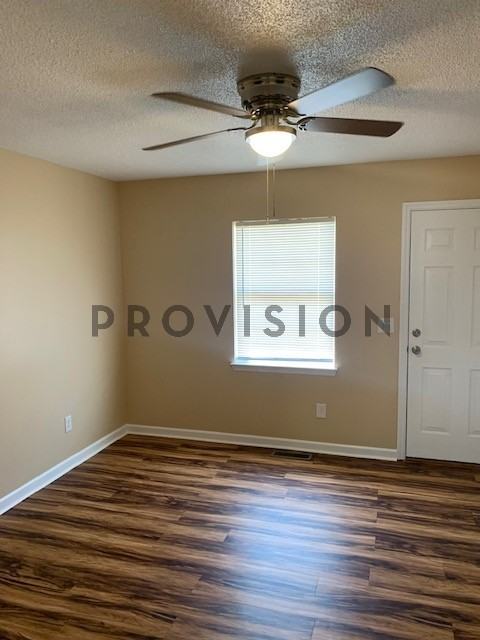1212 Village Way Ne - Photo 7 of 16