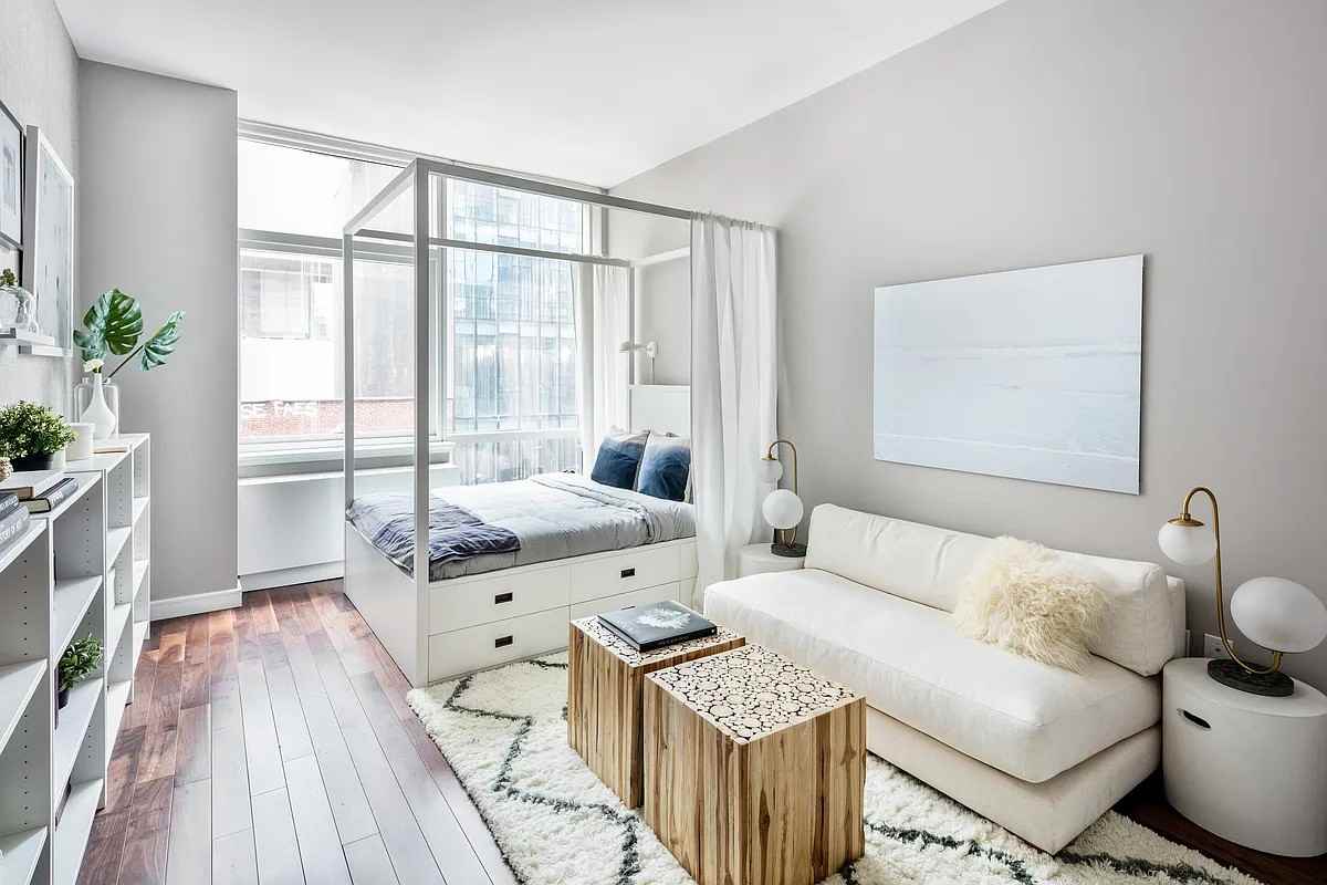 W 28th St #617, New York, NY 10001 Studio Apartment for $4,150