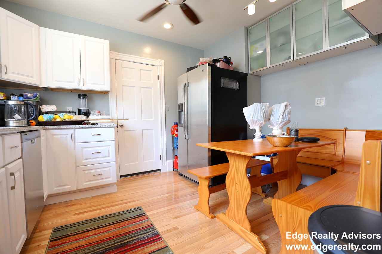 57 S Crescent Circuit #1 - Photo 2 of 14