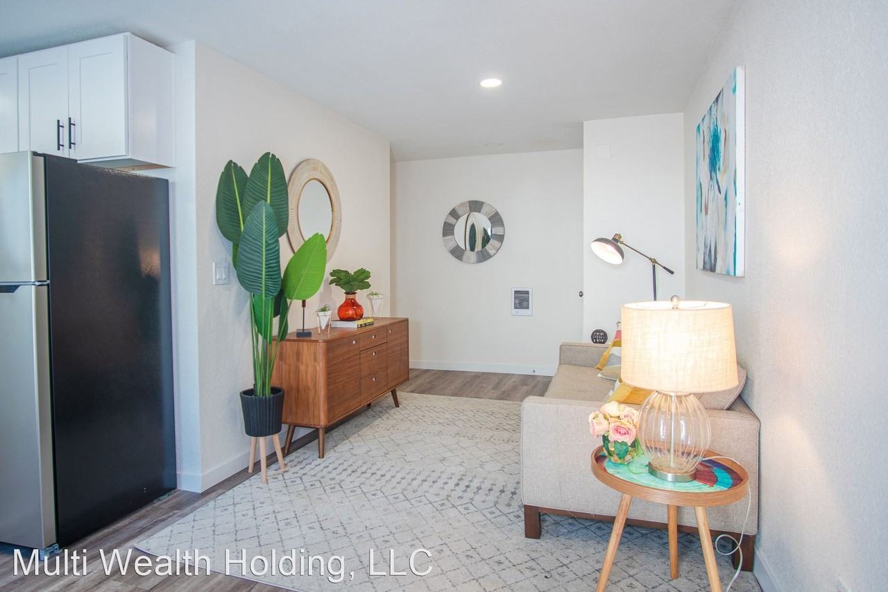 4168 32nd Street - Photo 3 of 7