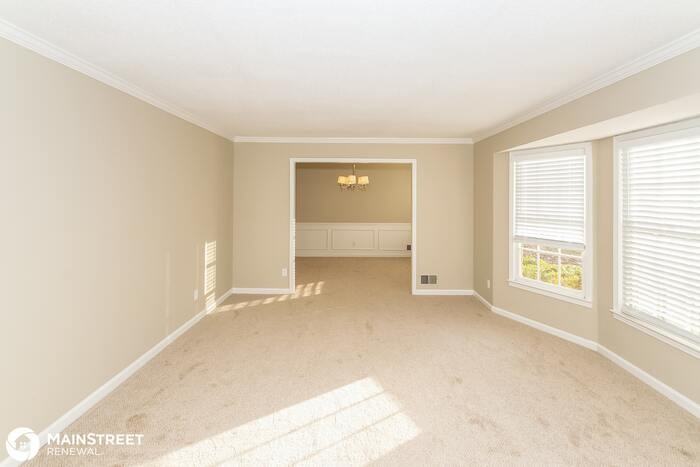 2353 6th St Nw - Photo 2 of 15