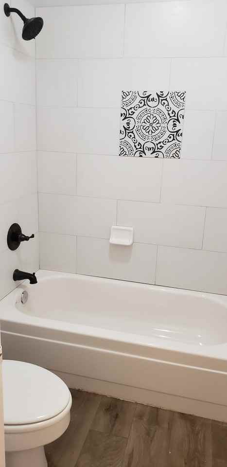 Liberty Square - Photo 6 of 7