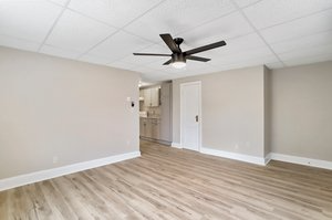 52 York St #REAR - Photo 3 of 16