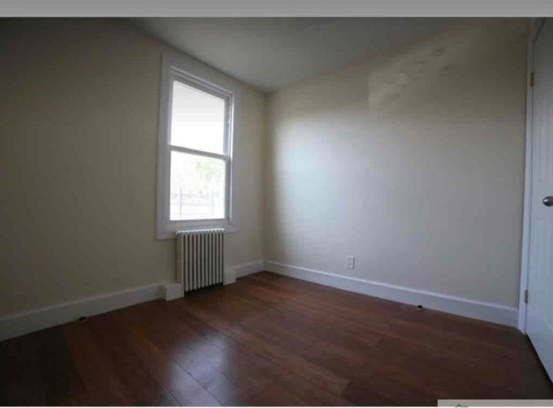 10 Locust Hill Ave #2 - Photo 5 of 9