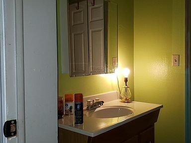 1021 E Call St #NA - Photo 2 of 6