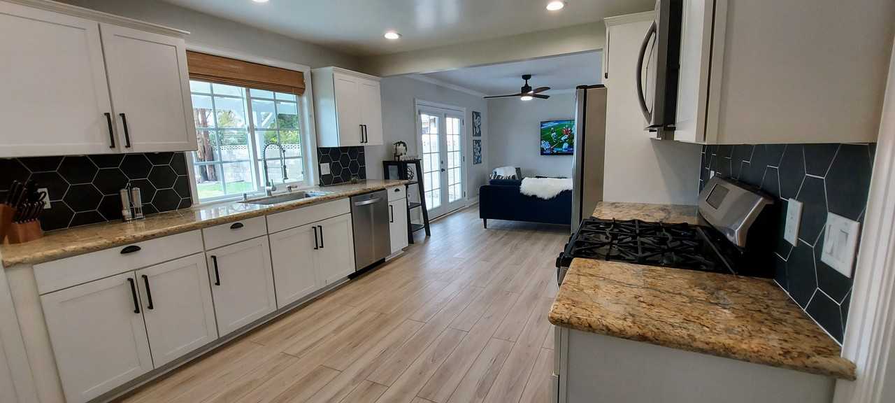 1295 Harold Ave #NA - Photo 2 of 38