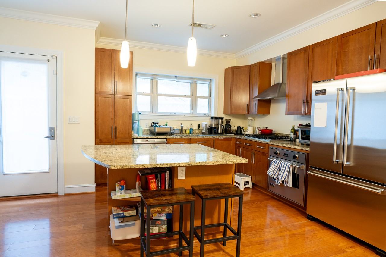 2245 Fairfax Dr #2245 - Photo 3 of 20