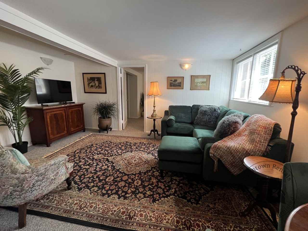 1252 Oscar Street - Photo 3 of 10