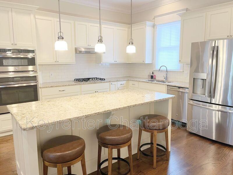 626 Mariner Way - Photo 2 of 20