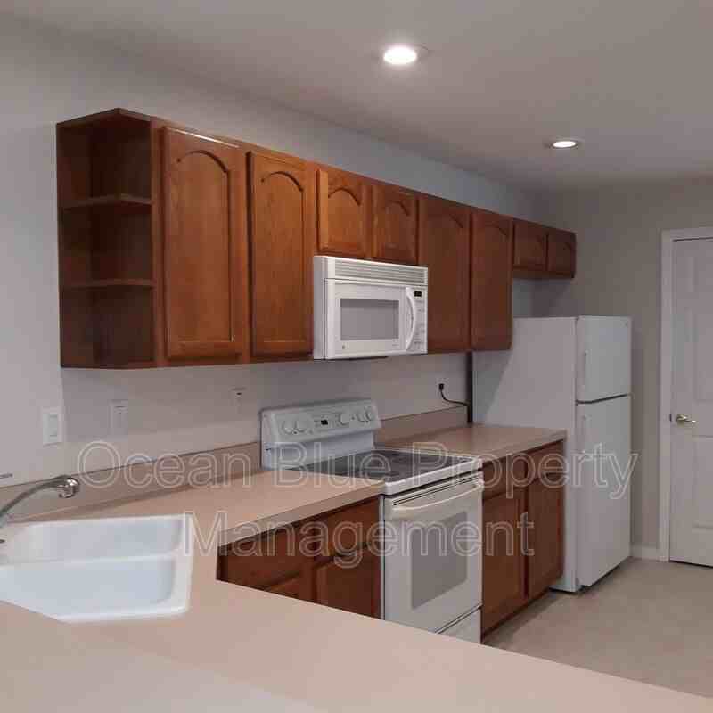 1837 Hammocks Ave - Photo 2 of 24