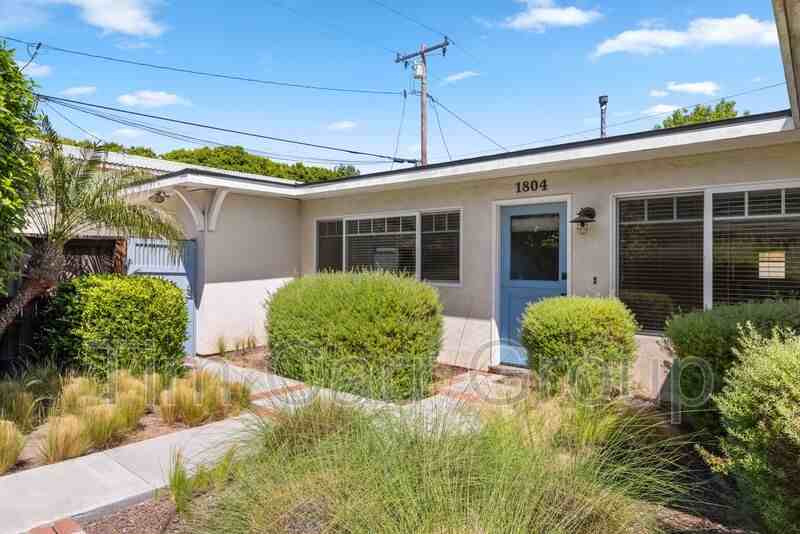 1804 Coral Pl - Photo 2 of 16