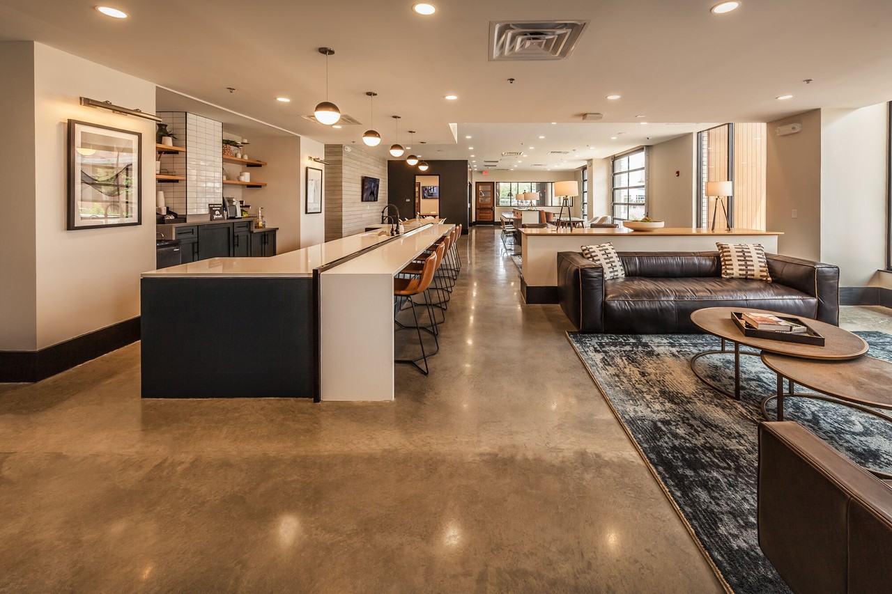 Post House - Photo 7 of 49