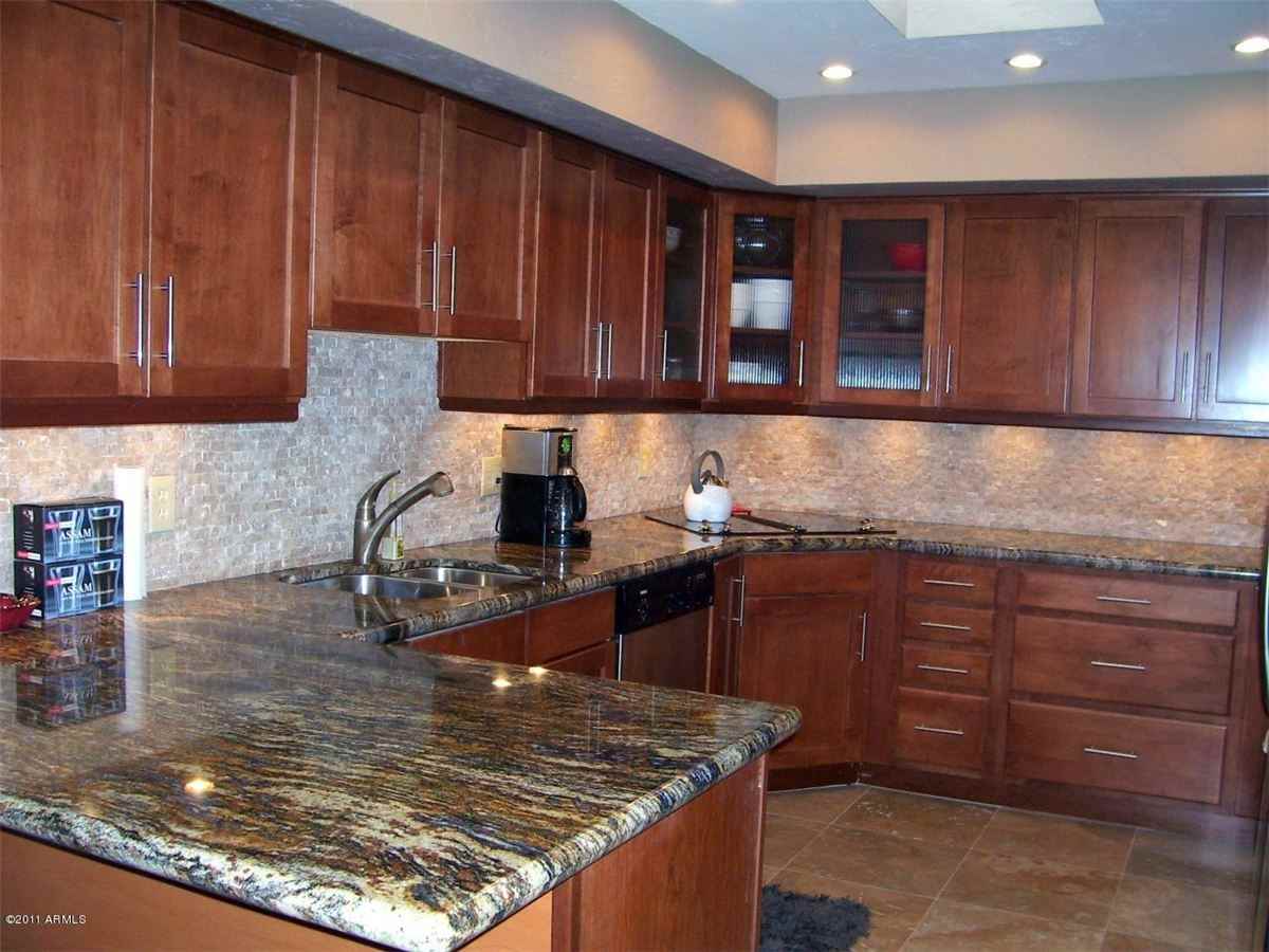 7251 E Loma Ln - Photo 3 of 19