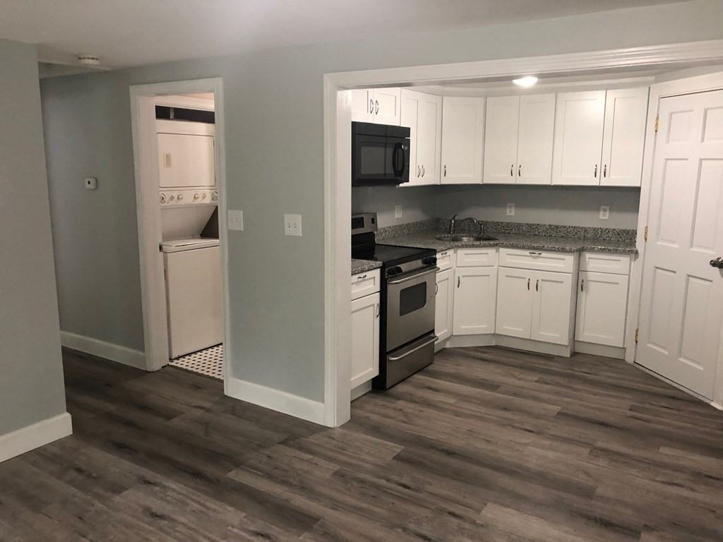 826 Washington St #REAR - Photo 2 of 19