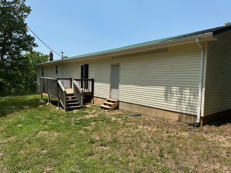 15019 Tampa Rd #NA - Photo 2 of 3