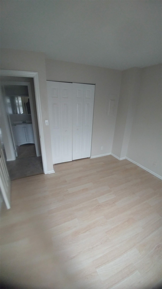 1214 Sheffield St #1 - Photo 5 of 8