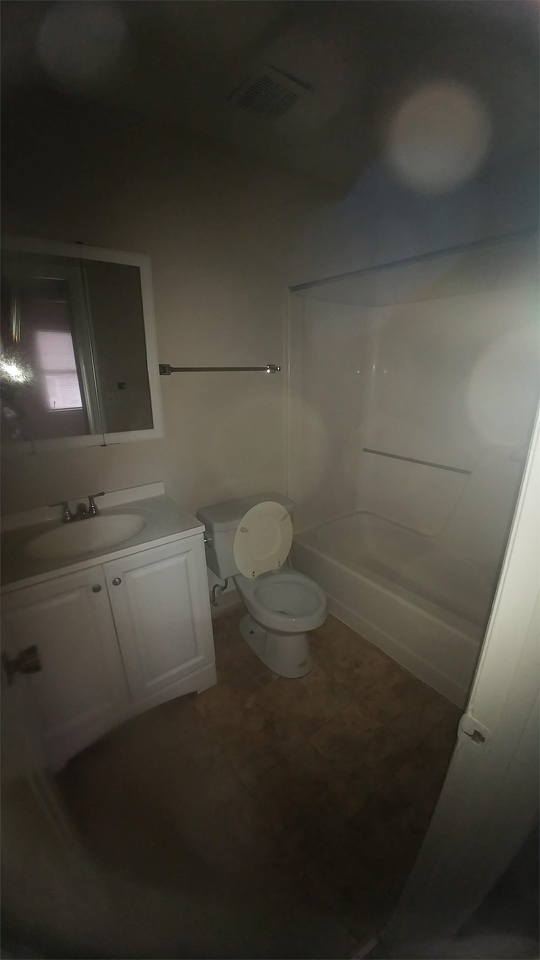 1214 Sheffield St #1 - Photo 6 of 8