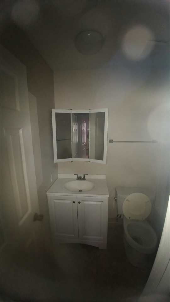 1214 Sheffield St #1 - Photo 7 of 8