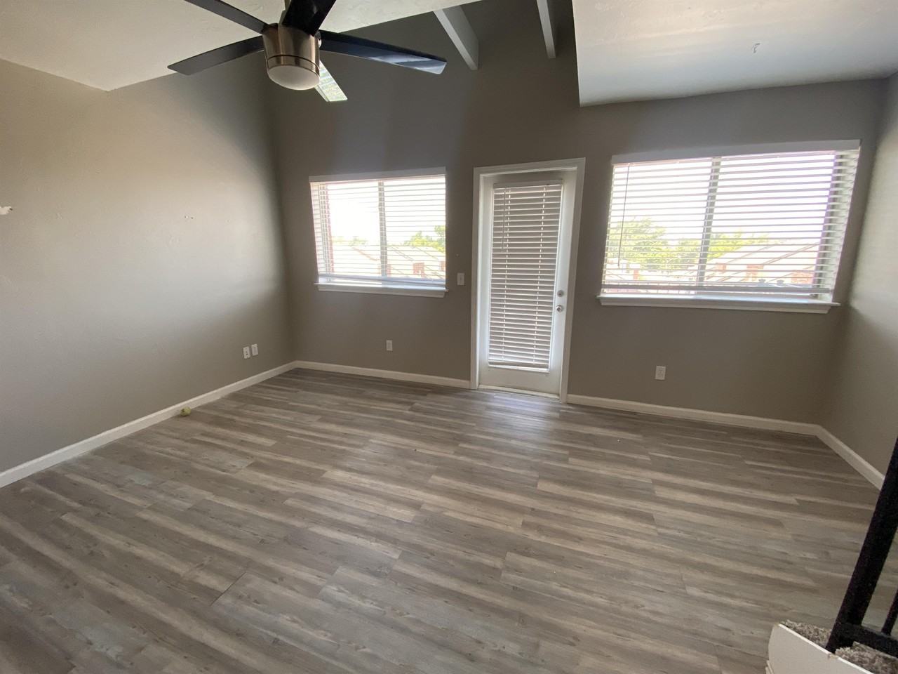 1230 12th Avenue SoutheastUnit 1315 #1 - Photo 6 of 11