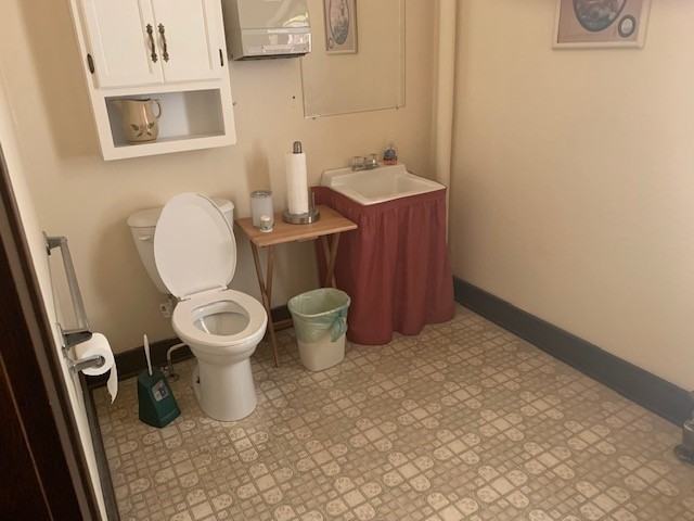 203 E Broadway St #1 - Photo 3 of 16