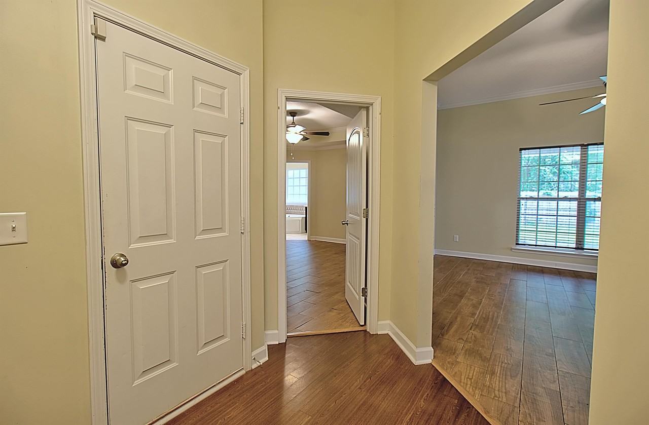 235 Augusta Way #1 - Photo 3 of 25